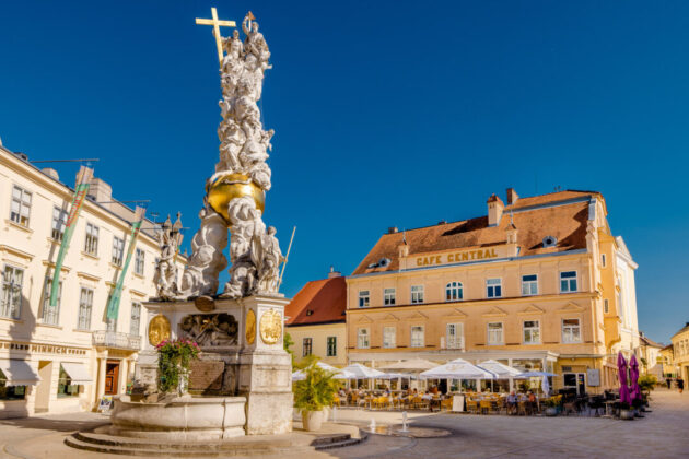 Baden bei Wien, Hauptplatz