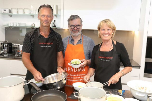 Buddha kocht • Klaus Herkommer, Herbert Schwabl, Klaus Herkommer, Herbert Schwabl, Eleonore Michaele Hild