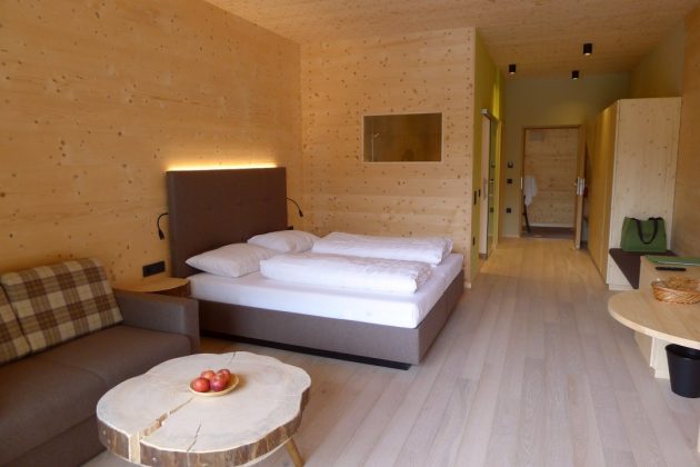 Holzbach • Vollholz-Zimmer