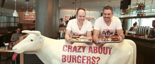 Liljan Credico, Betriebsleitung, mit Robert Huthm Inhaber · Restaurant Rinderwahn · , Praterstraße 31, 1020 Wien