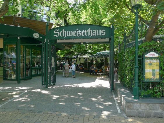 Wiener Prater 2021 · Schweizerhaus, Zutrittskontrolle (Covid-19)